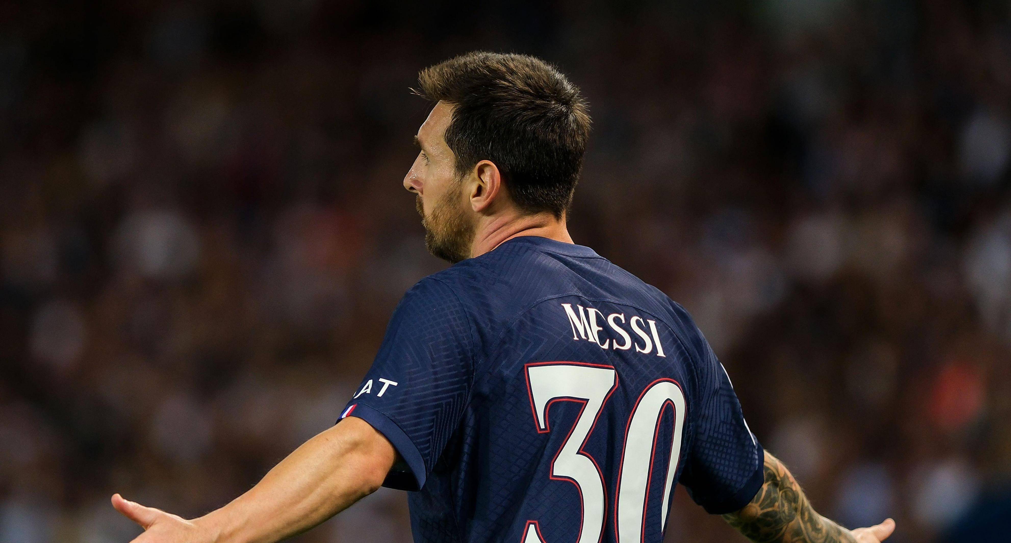 jiuyou-包含姆巴佩回归赛场，连败首场状态亮眼，快船观众沸腾！的词条